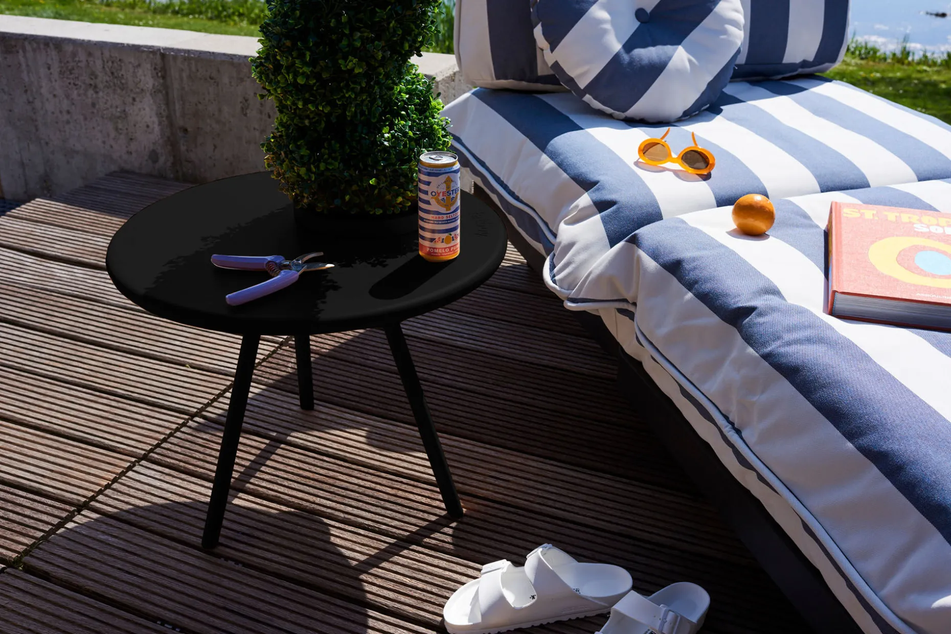 Bakkes Table d’appoint, black, 60x60x49 cm