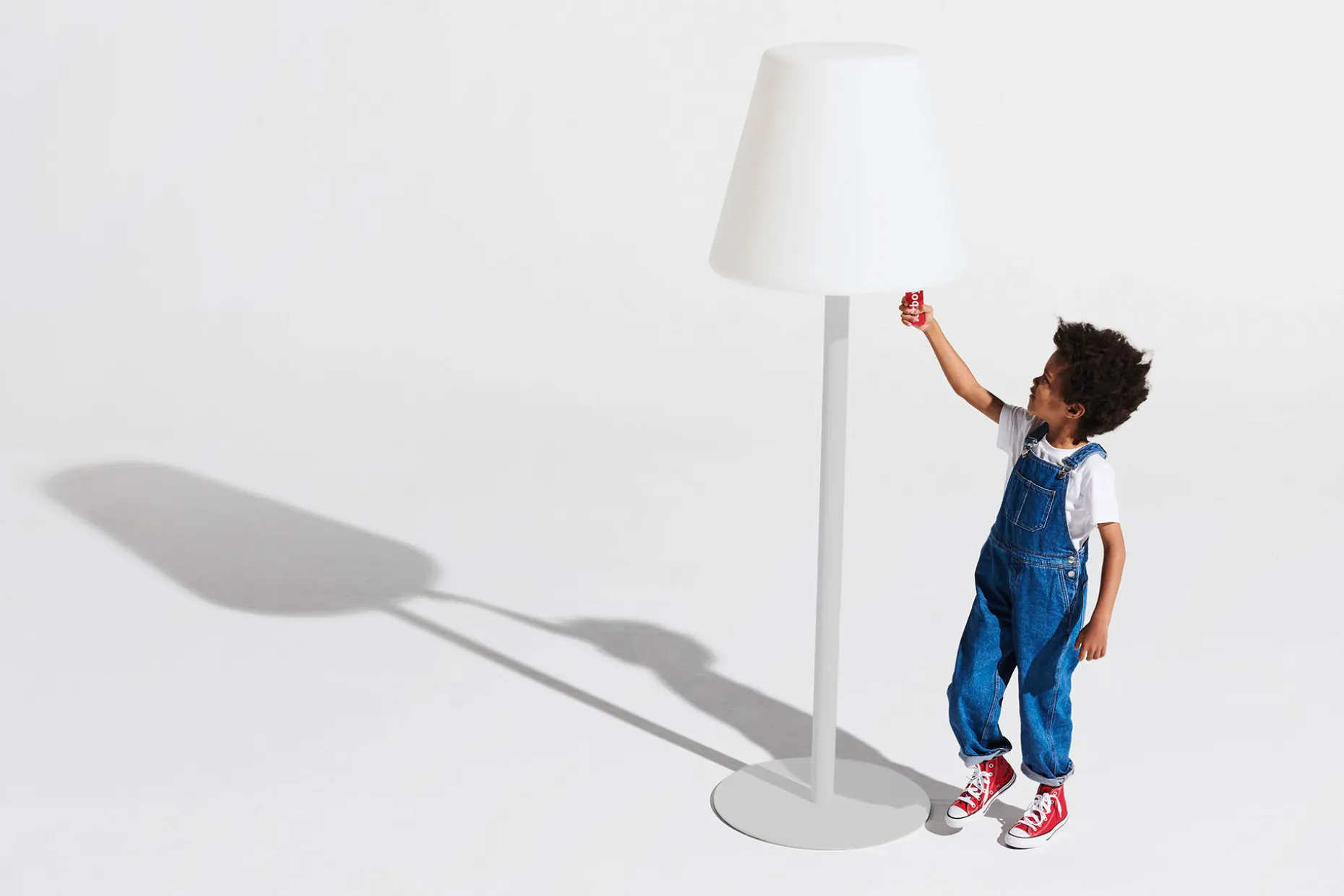 Edison the Giant Grande lampe sur pied, 58x58x182 cm