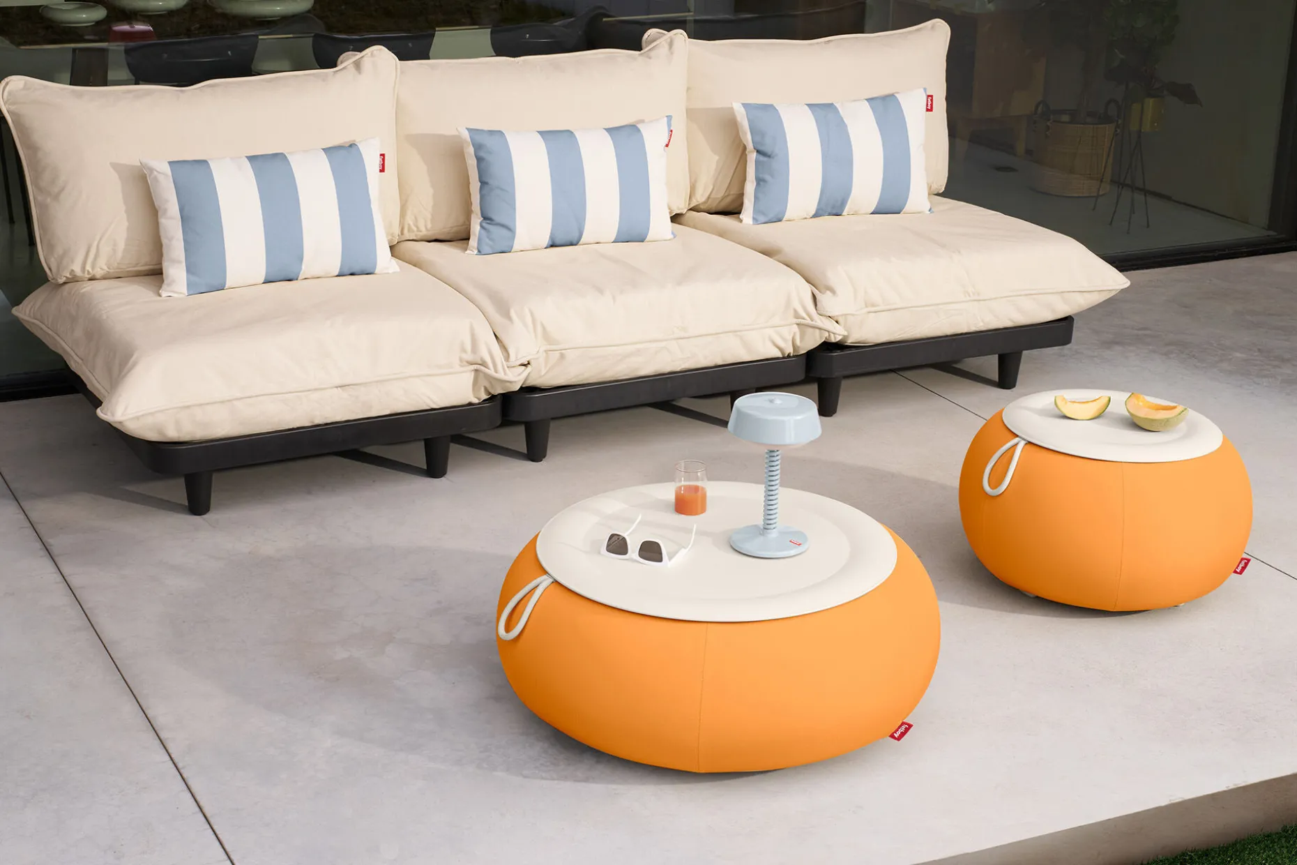 Humpty Outdoor Tables basses d'extérieur, orange, 65x65x35 cm