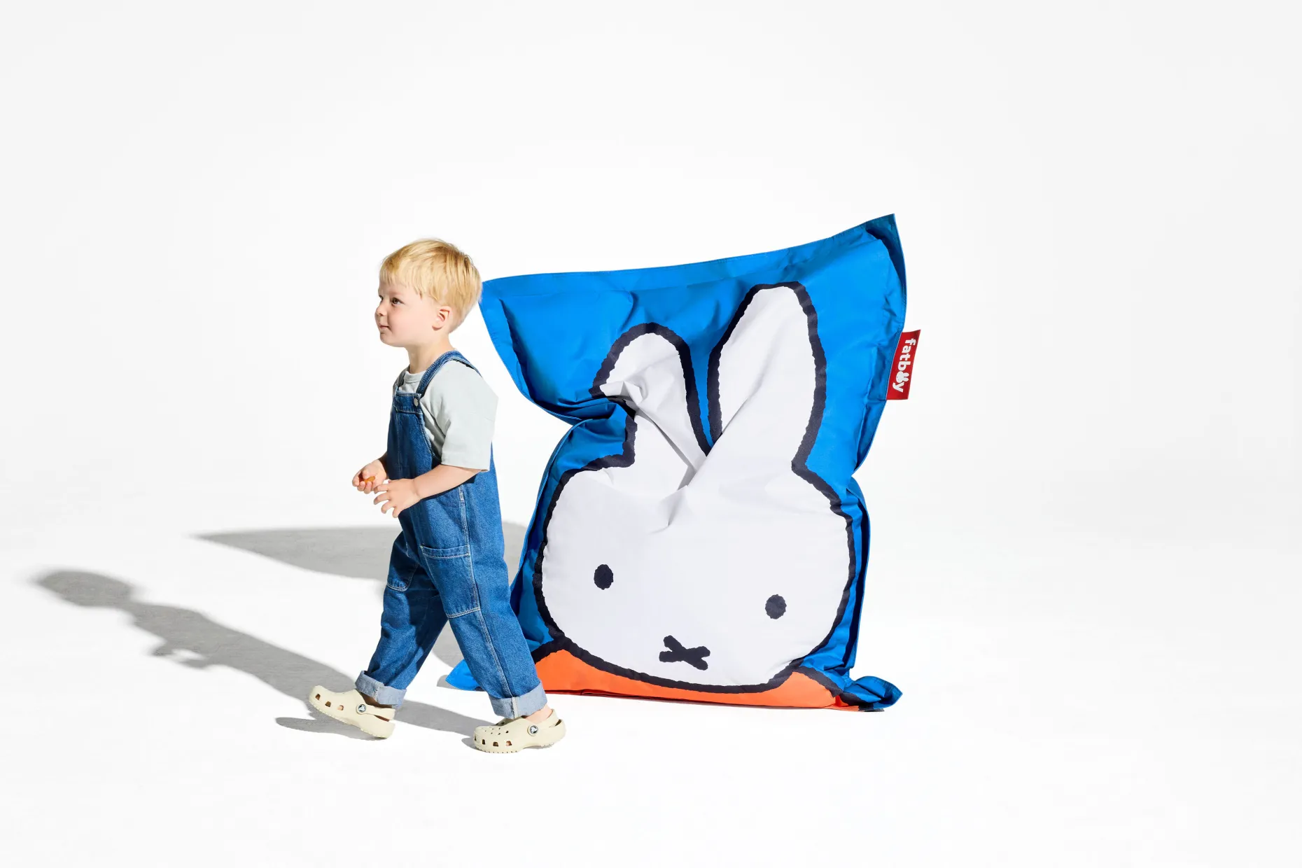 Junior Nylon x Miffy / Boris Pouf géant Miffy, bleu, 130x100 cm