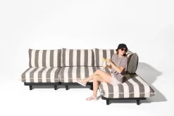 Paletti Set Medium + Table Ensemble lounge d’extérieur modulaire, 190x190x90 cm