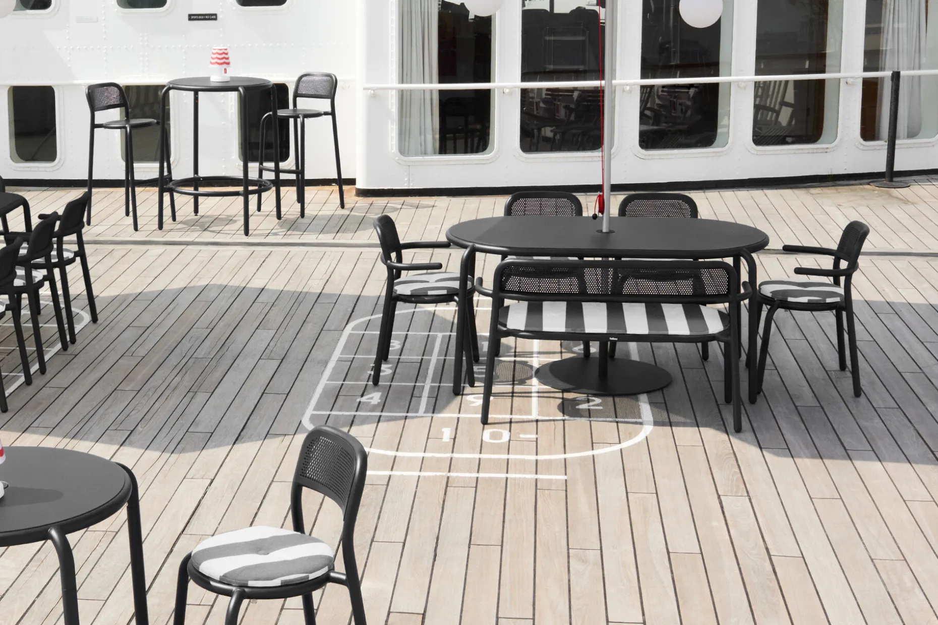 Toní Tavolo Table de jardin, black, 160x90x76 cm