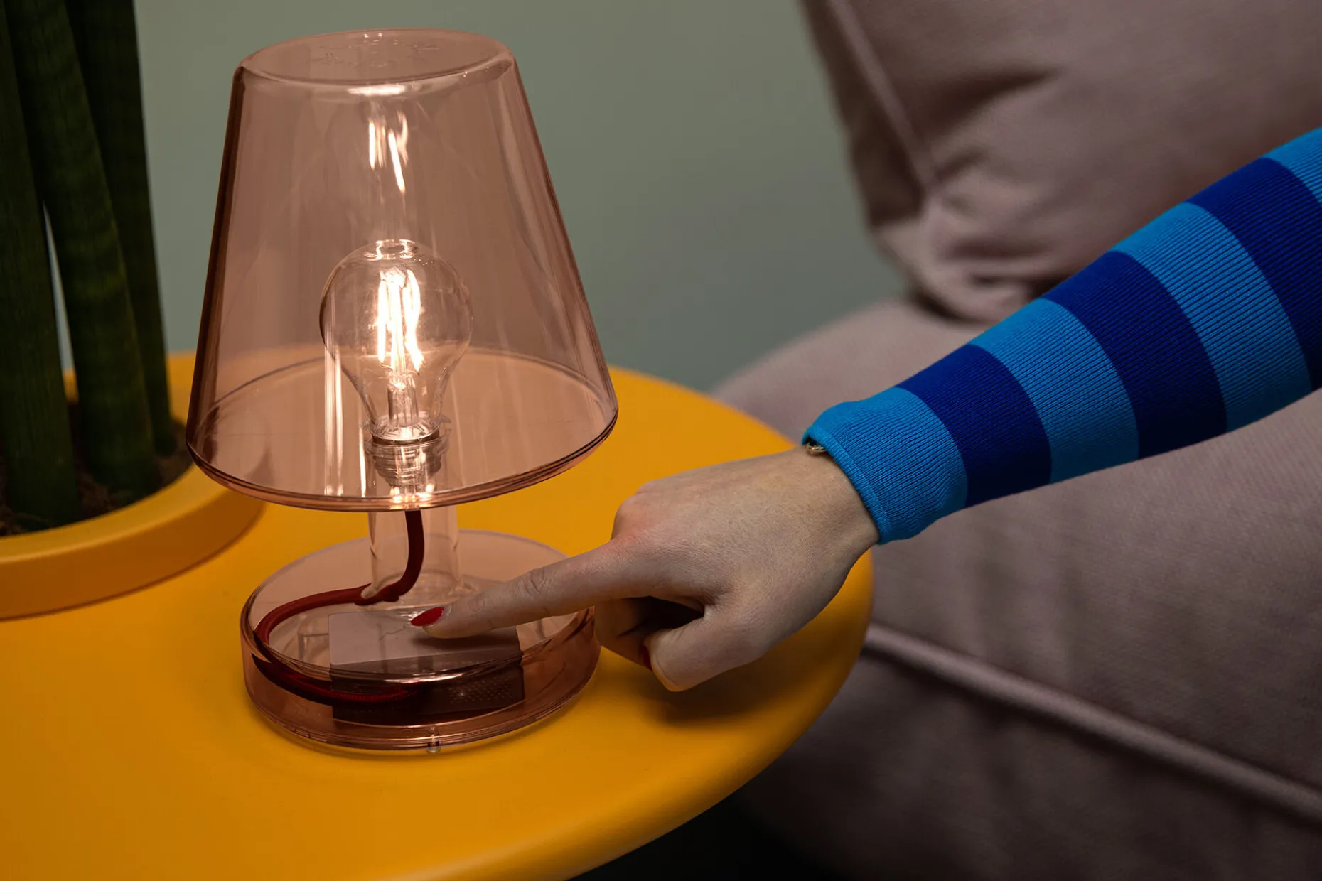 Transloetje Lampe de table sans fil, marron, 16x16x22.5 cm